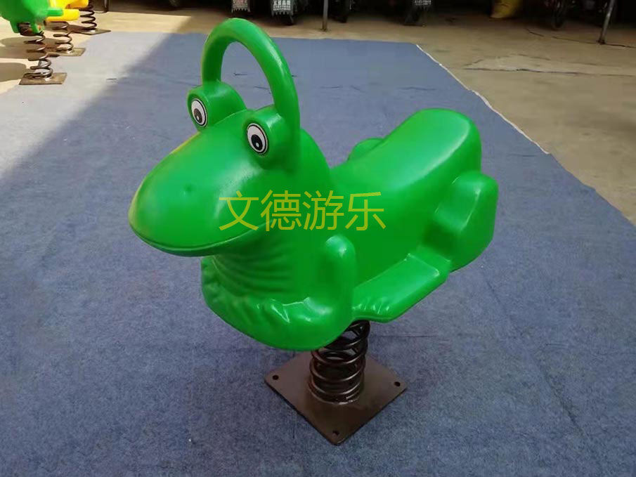 兒童彈簧搖搖樂實(shí)例圖三