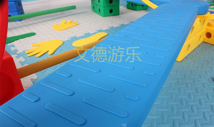 親子樂(lè)園組合感統(tǒng)教具細(xì)節(jié)圖二